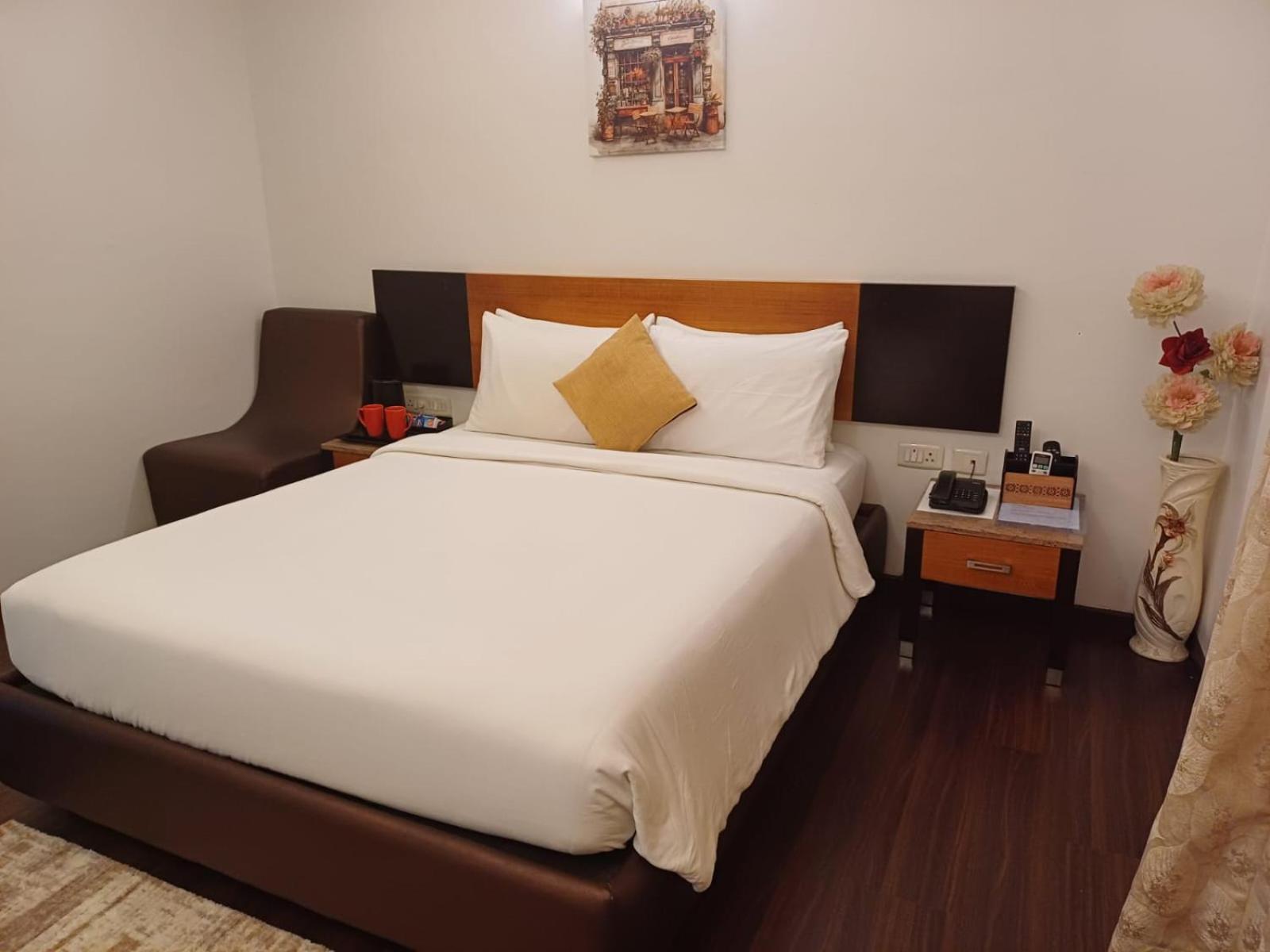 Budget Double Room,1618377876:JPEG